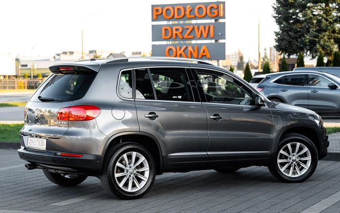 Volkswagen Tiguan cena 49900 przebieg: 215000, rok produkcji 2013 z Piwniczna-Zdrój małe 781